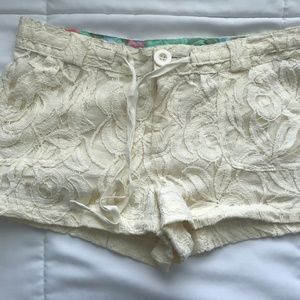 San Souci Cream Floral Shorts
